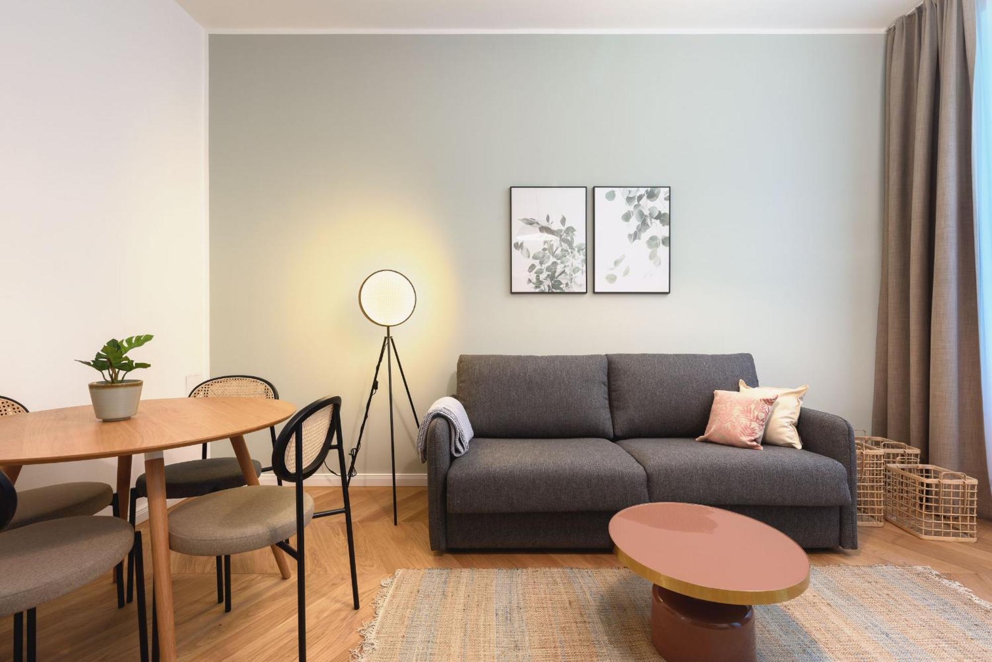 Limehome Karajangasse Apartament *
