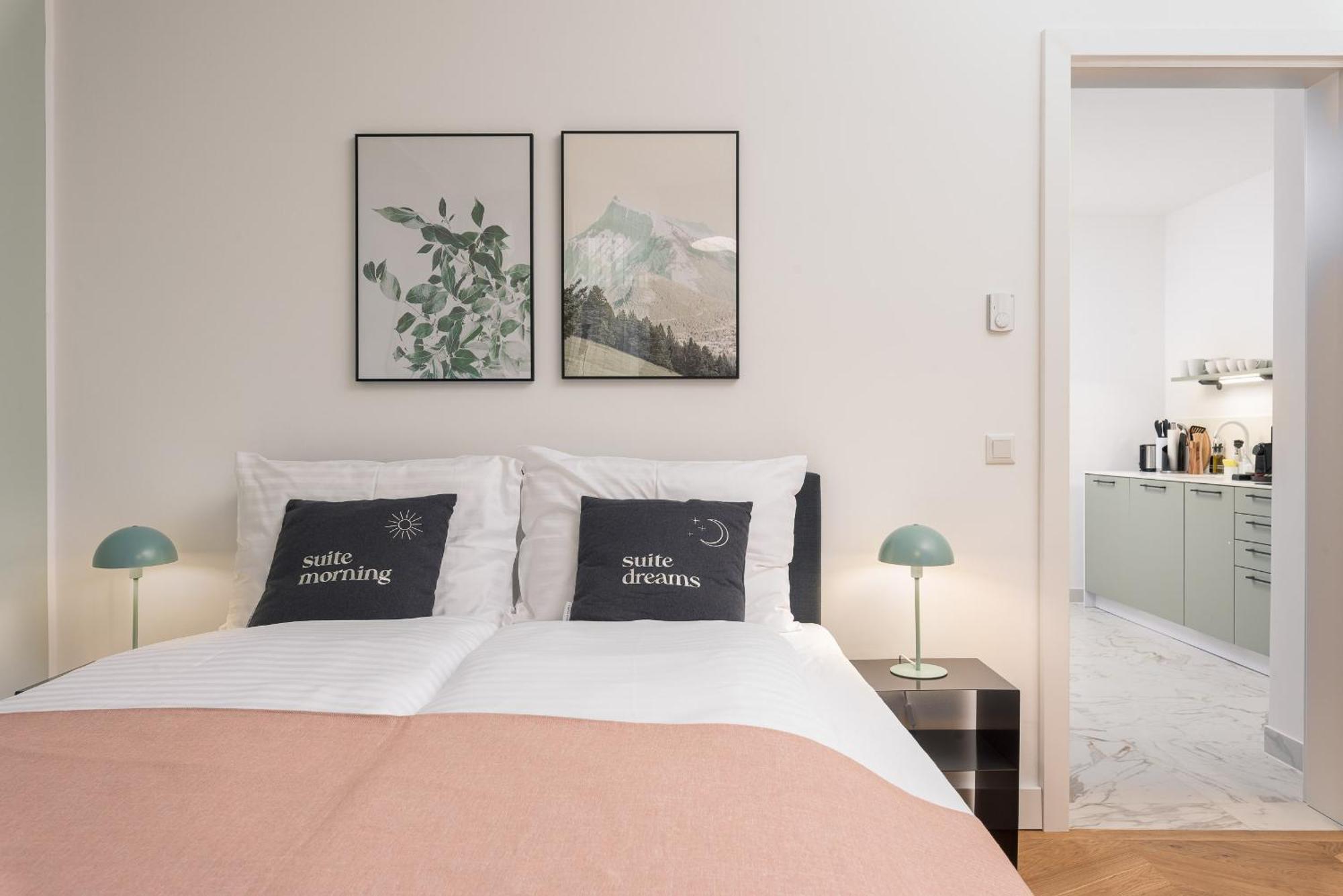 Limehome Karajangasse Apartament *