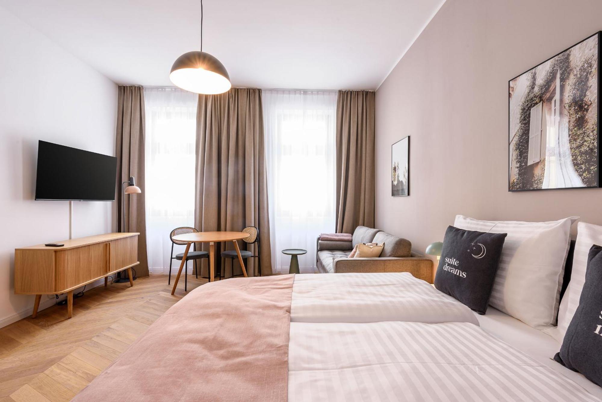Limehome Karajangasse Apartament *