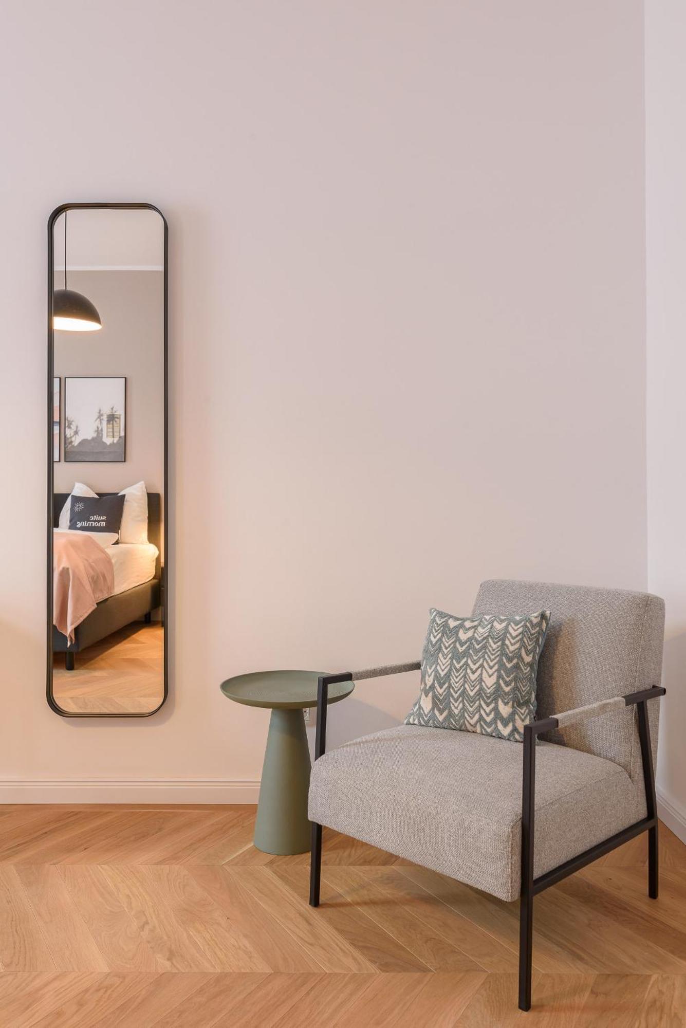Apartament Limehome Karajangasse Wiedeń