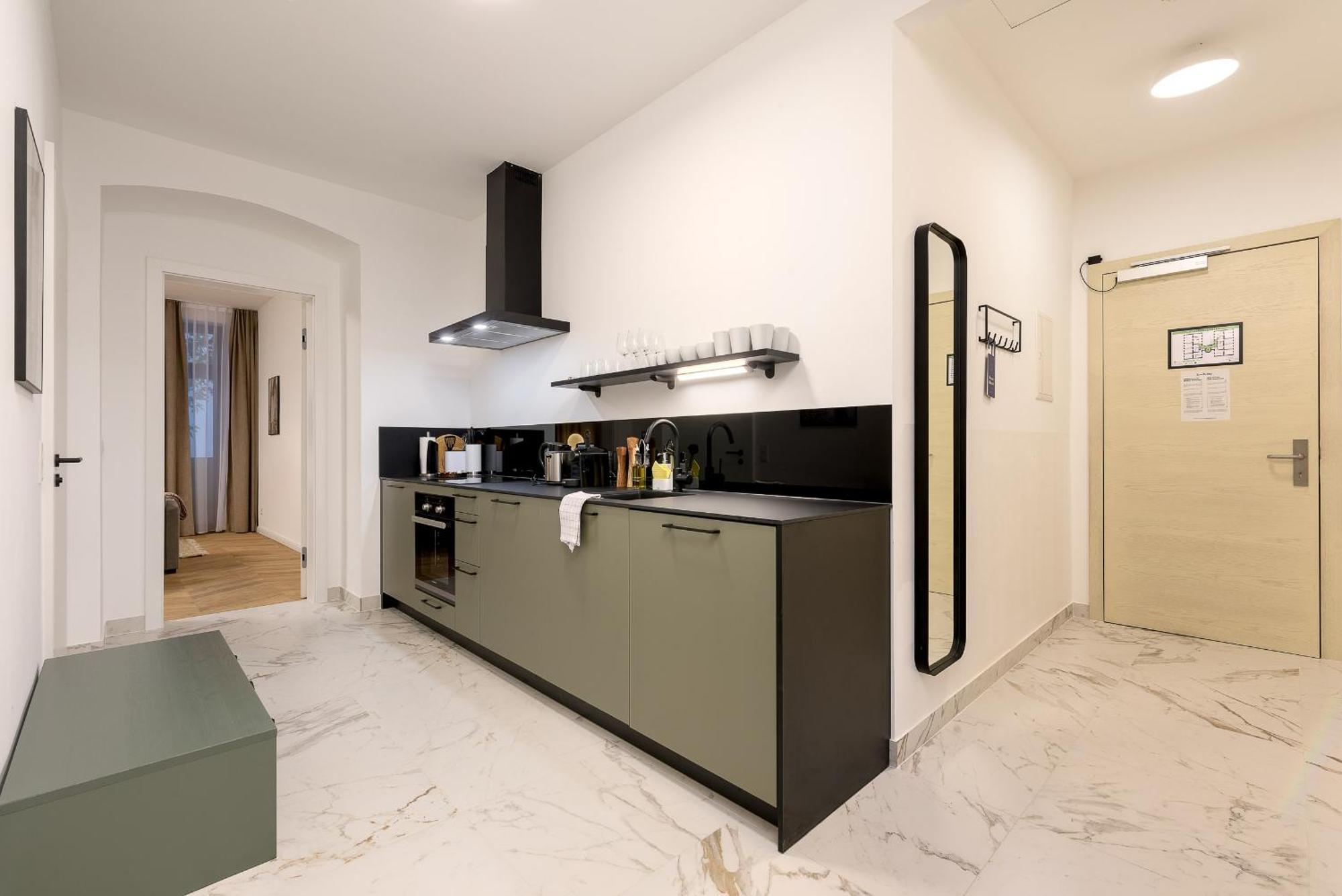 Apartament Limehome Karajangasse Wiedeń